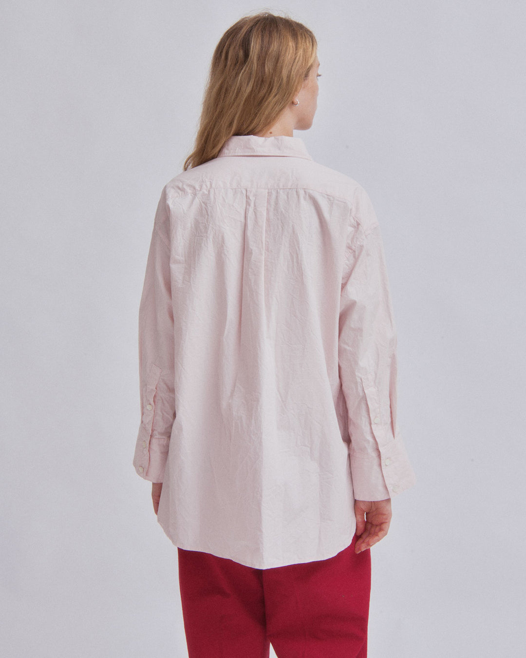 CRINKLED OVERSIZED SHIRT IN ICE PINK – SAYAKA DAVIS NEW YORK