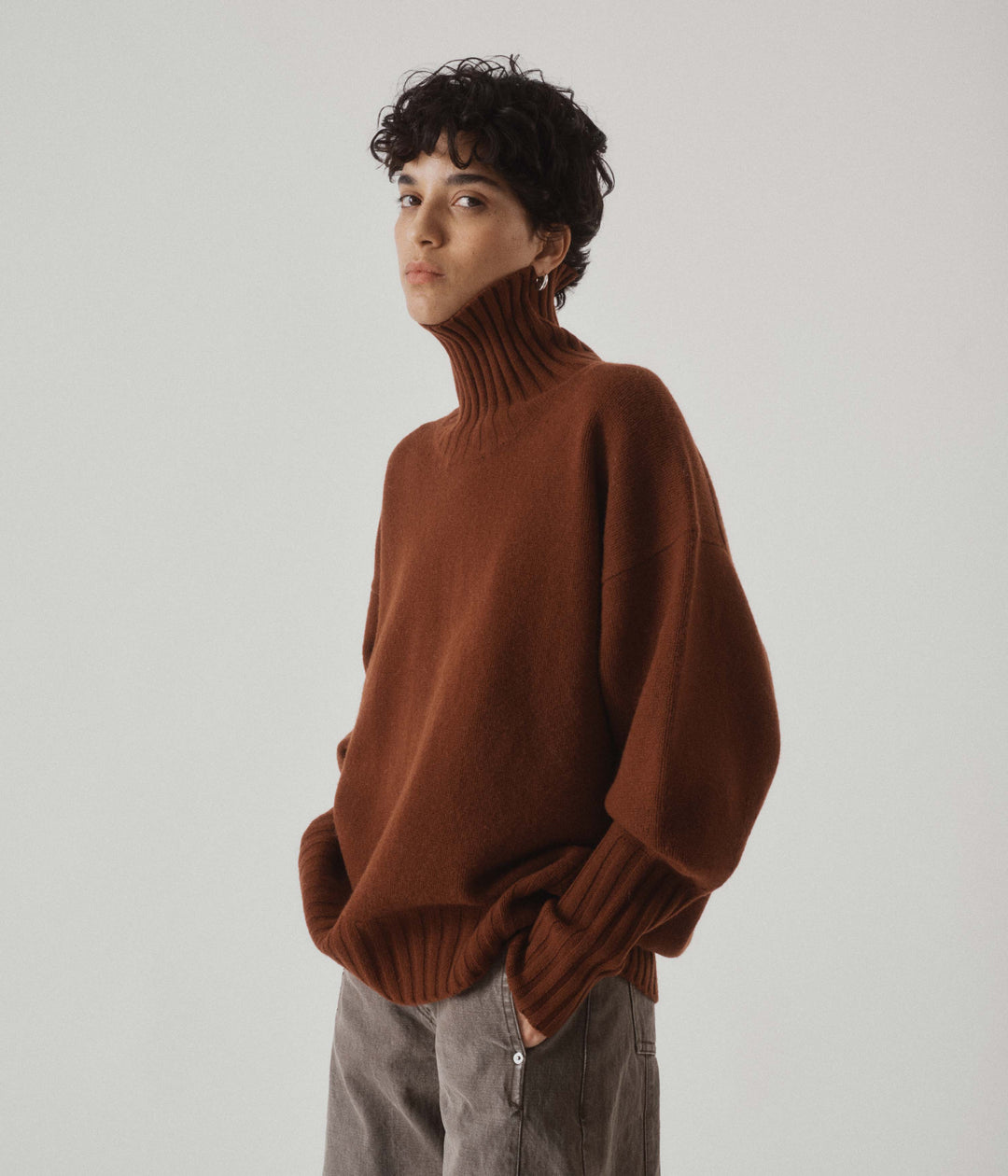 Highcollar Sweater in Cinnamon – SAYAKA DAVIS NEW YORK