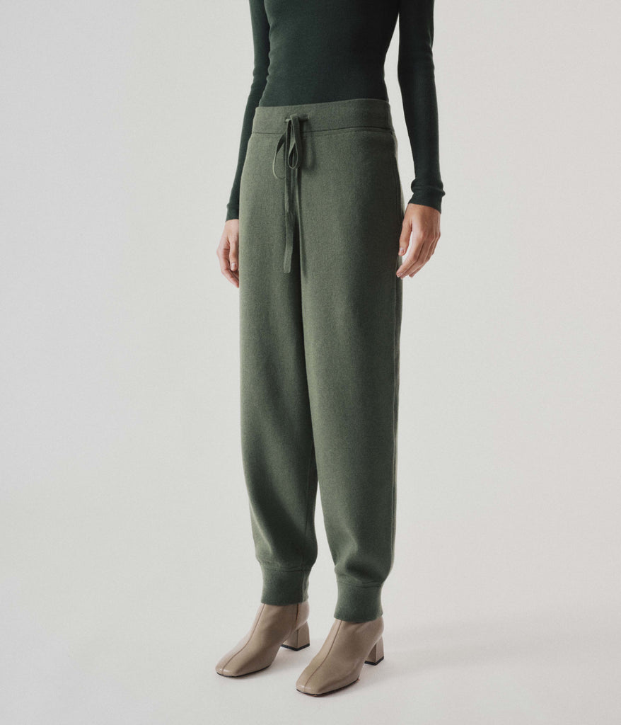 Knit Sweatpants in Pine – SAYAKA DAVIS NEW YORK