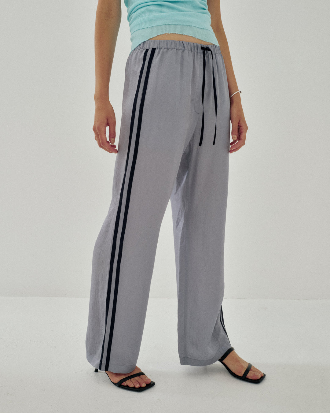 TRACK PANTS IN LAVENDER GRAY – SAYAKA DAVIS NEW YORK