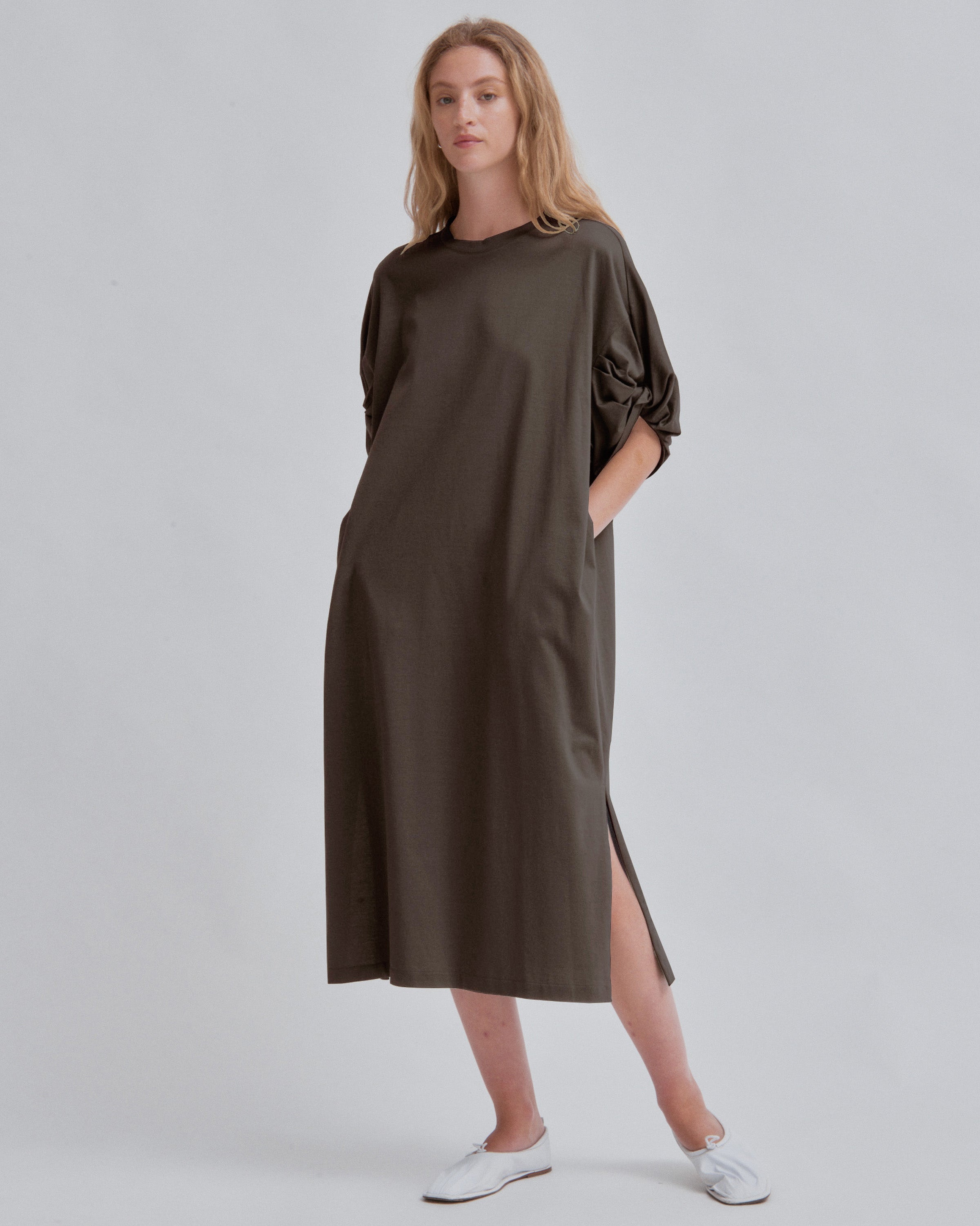 Sayaka Davis Tucked Cocoon Dress in Dark Navy